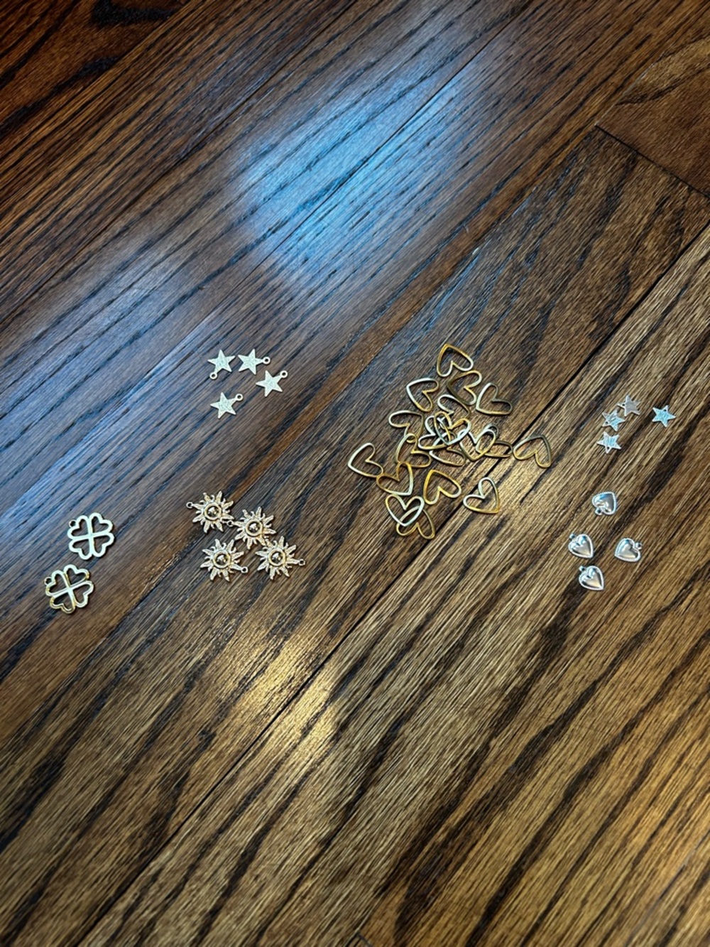 Charms 🍀❤️⭐️☀️
